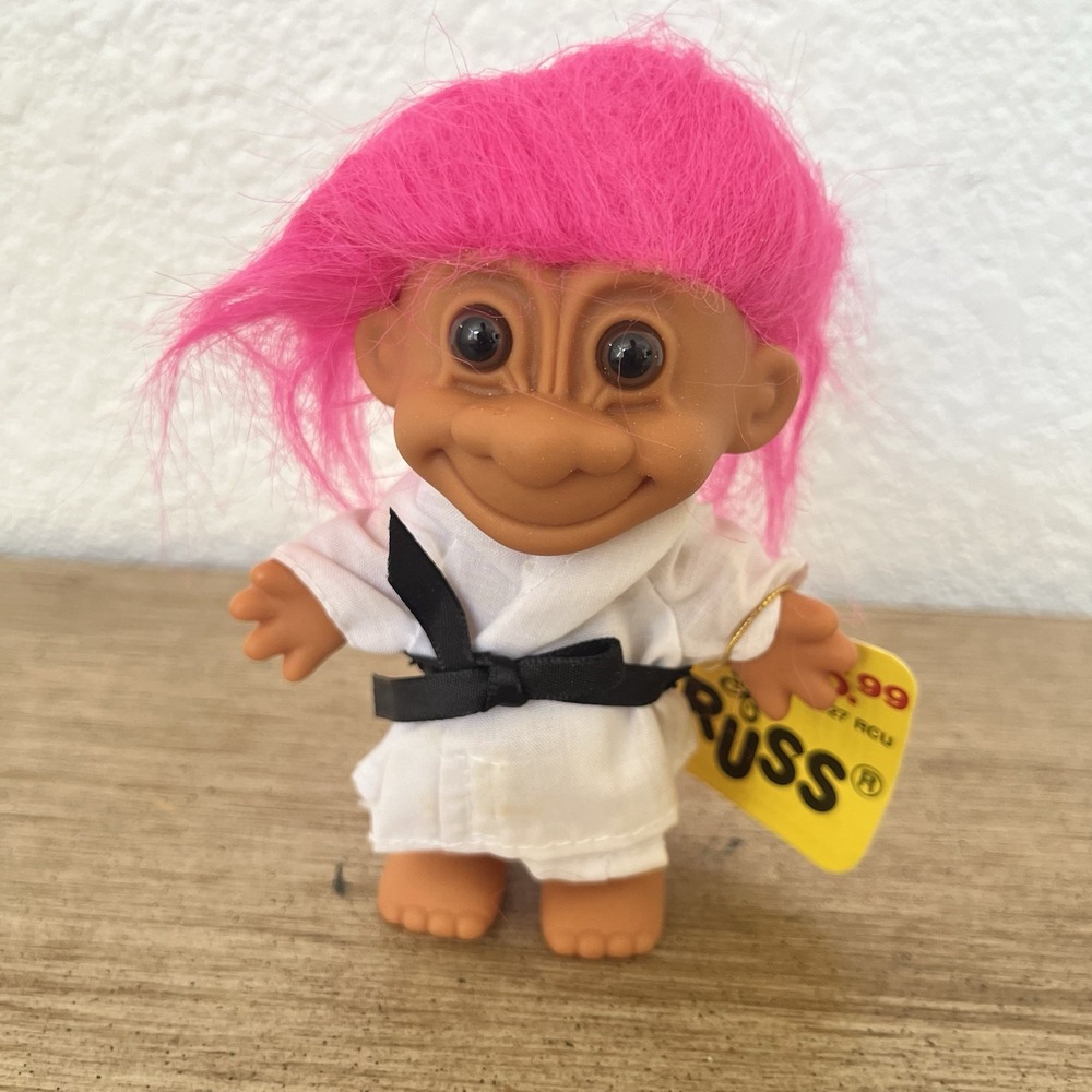 RUSS TROLL DOLL KARATE MARTIAL ARTS BLACK BELT PINK HAIR – VINTAGE 1990S